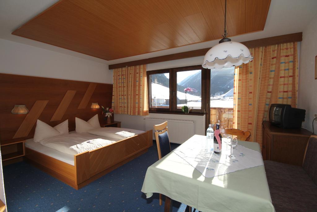 Apart Gletscherblick Kaunertal Habitación foto